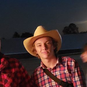 Meet your Posher, Chris